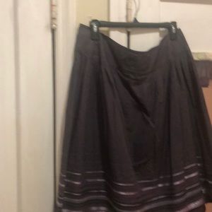 Love it or List it? List the skirt